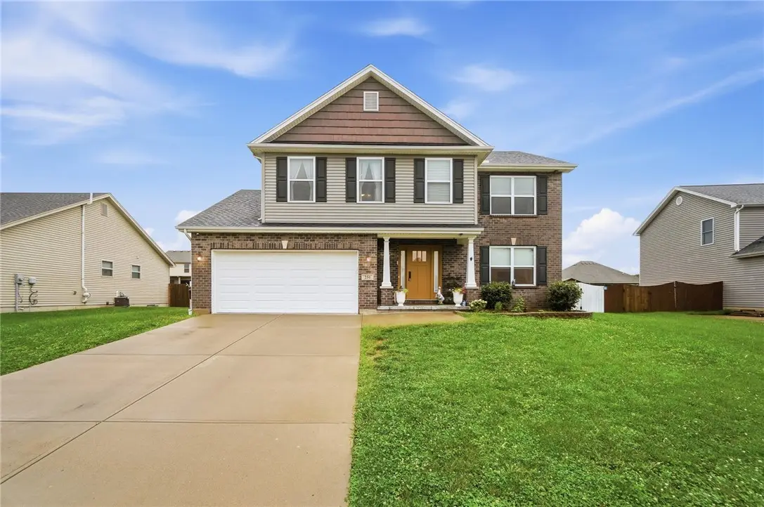 254 Auburn Meadows Court, Carlisle, OH 45005 - #1