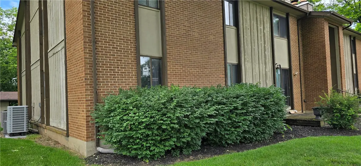 5109 Belle Isle Drive, West Carrollton, OH 45439 - #1