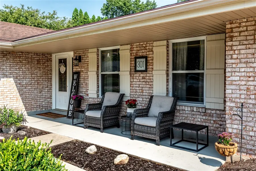 301 Marsha Jeanne Way, Centerville, OH 45458 - #2