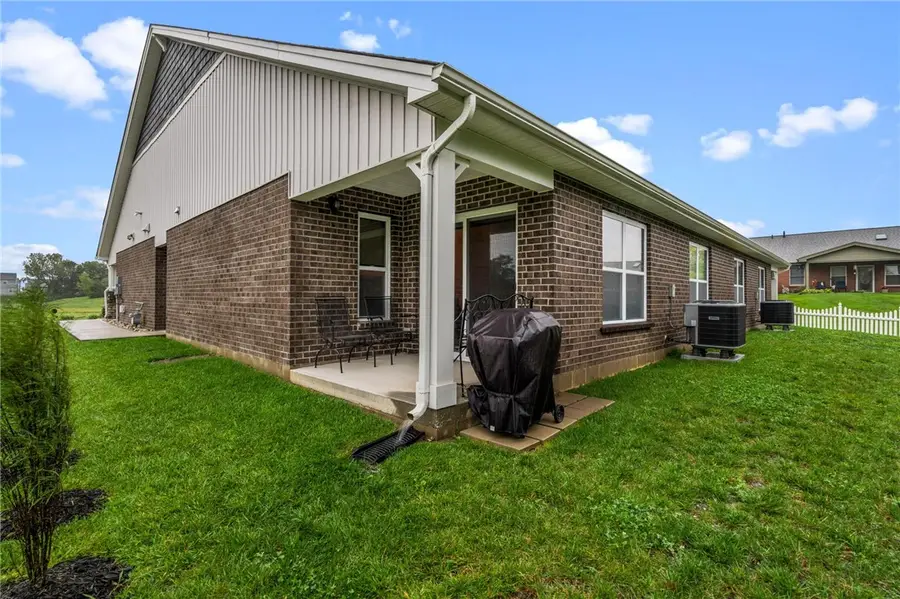 1904 Tipperary Drive, Middletown, OH 45042 - #3