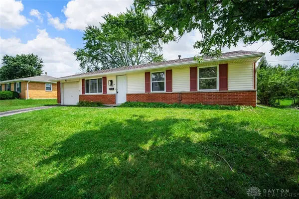 7700 Remmick Lane, Huber Heights, OH 45424
