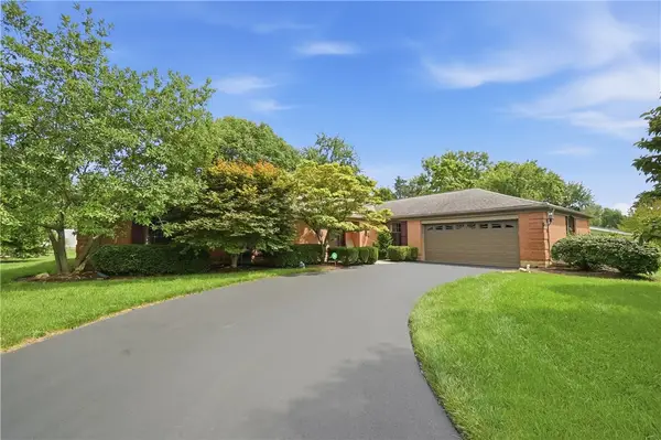 5624 Mark Dale Drive, Centerville, OH 45459