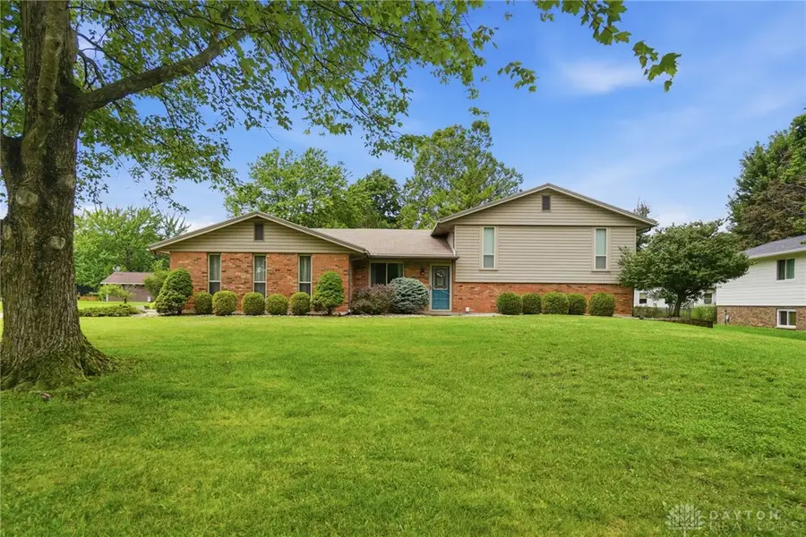 881 Lyncreek Drive, Washington, OH 45458 - #3