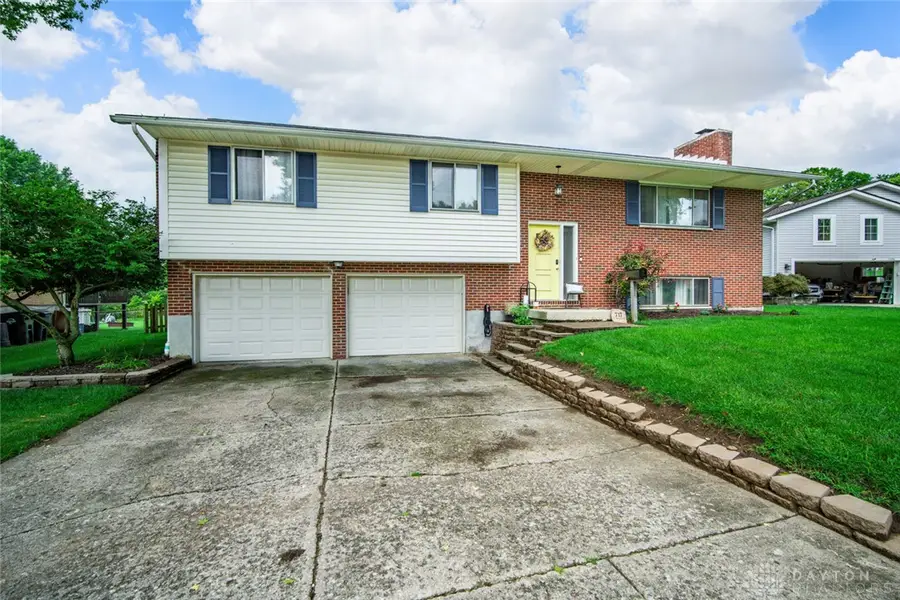 717 E Mcguire Street, Miamisburg, OH 45342 - #2