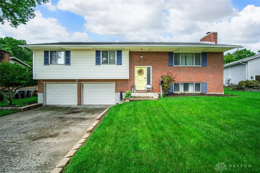 717 E Mcguire Street, Miamisburg, OH 45342 - #3
