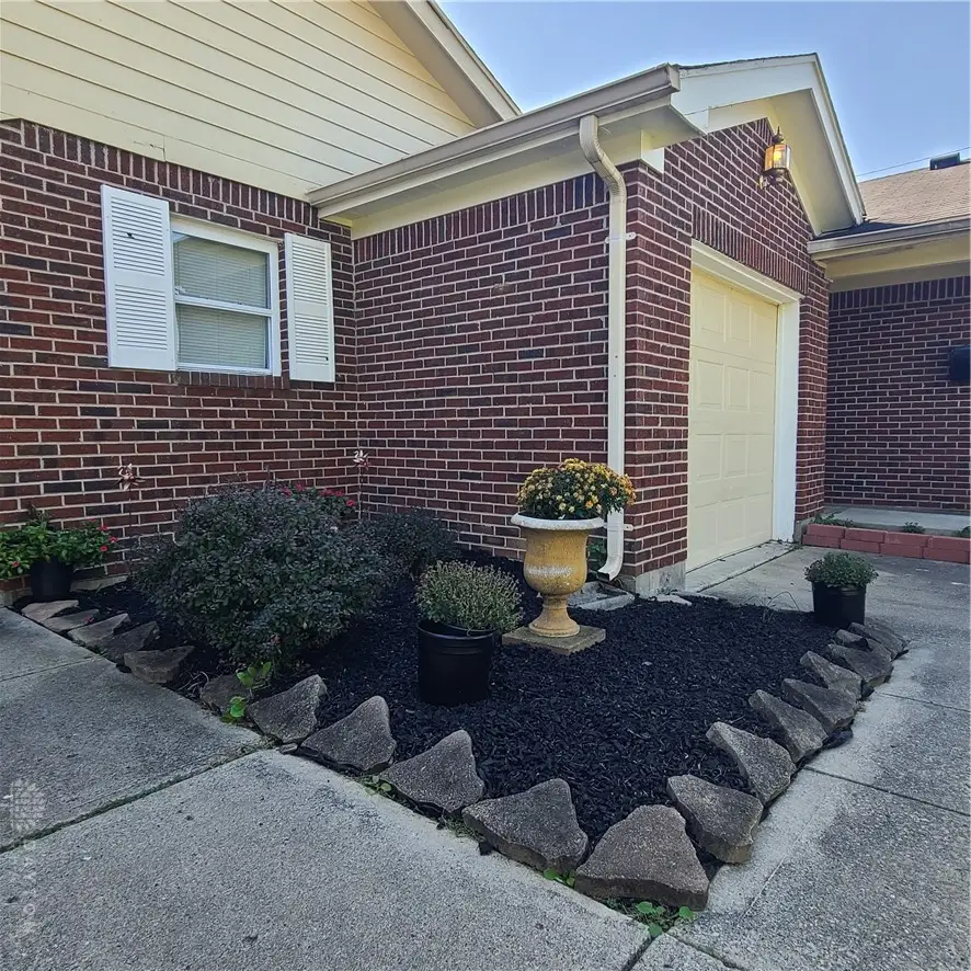3124 Valerie Arms Drive, Dayton, OH 45405 - #3