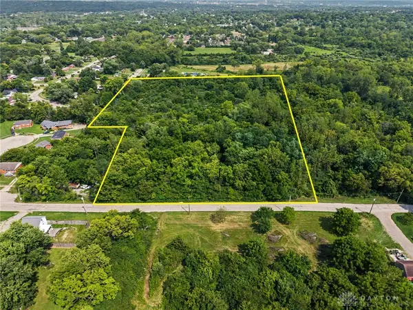 860 Miller Avenue, Dayton, OH 45417