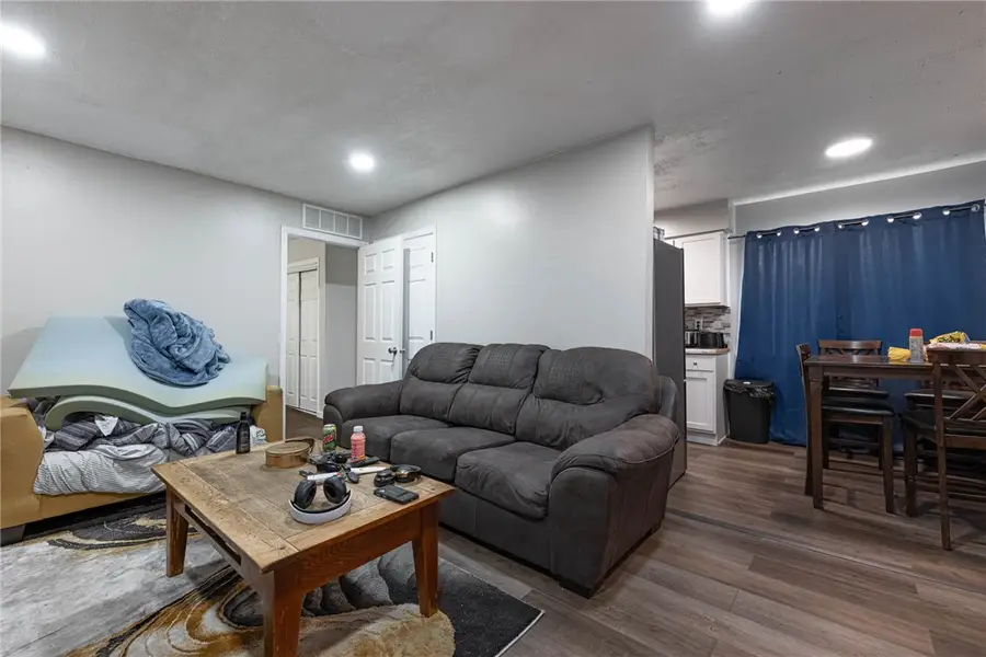 636 Hillrose Avenue, Dayton, OH 45404 - #3