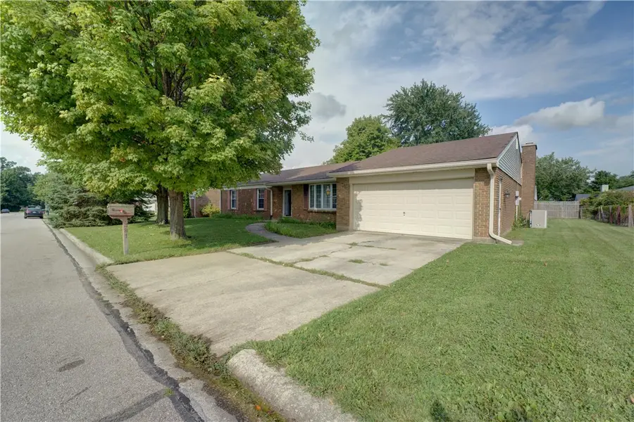 1381 Oaktree Drive, Greenville, OH 45331 - #2
