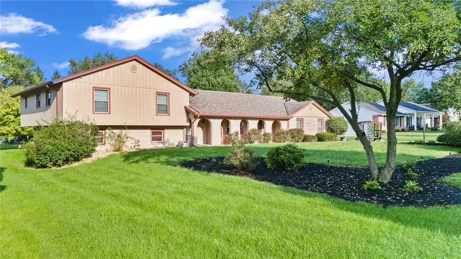 2425 Greenlawn Drive, Troy, OH 45373 - #2
