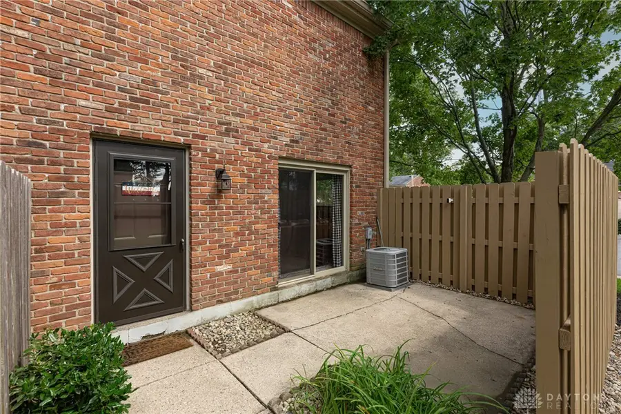 61 Winchester Place #H, Centerville, OH 45458 - #3