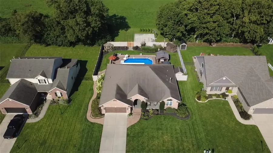 111 Megan Lane, Germantown, OH 45327 - #3