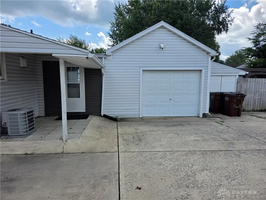 206 Linden Avenue, Piqua, OH 45356 - #3