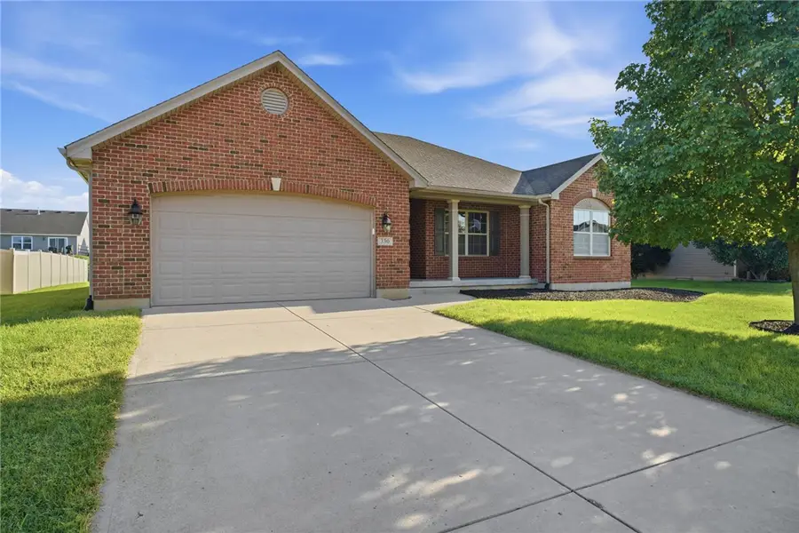 330 Deep Woods Court, Carlisle, OH 45005 - #2