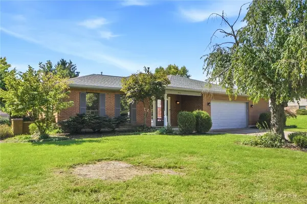 4043 Summerfield Drive, Beavercreek, OH 45432