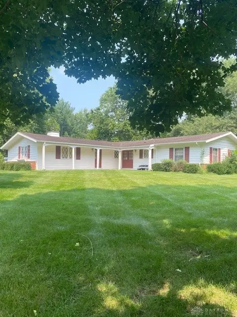 827 Hickory Lane, Troy, OH 45373 - #2