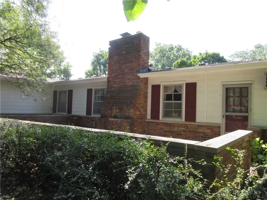 827 Hickory Lane, Troy, OH 45373 - #3