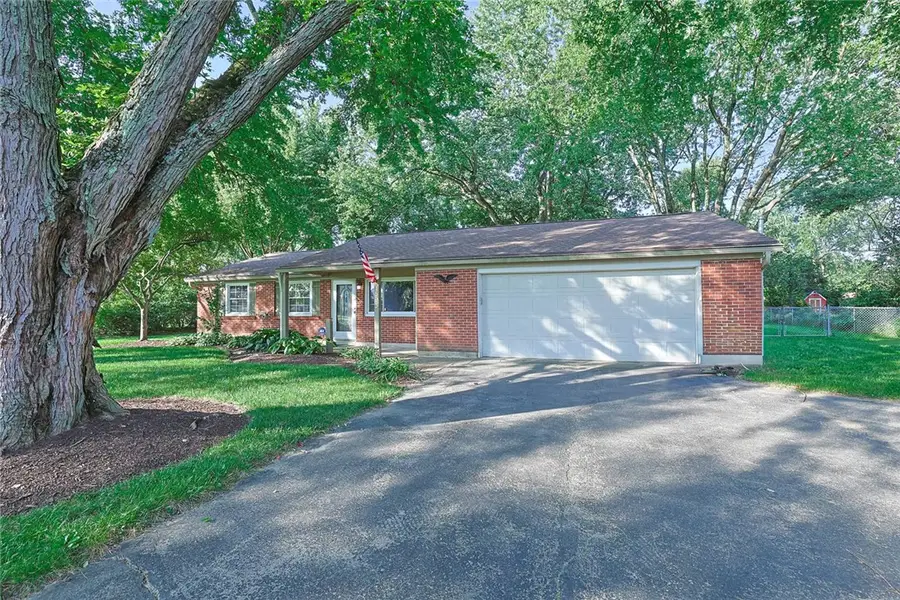 1593 Kensington Drive, Bellbrook, OH 45305 - #2
