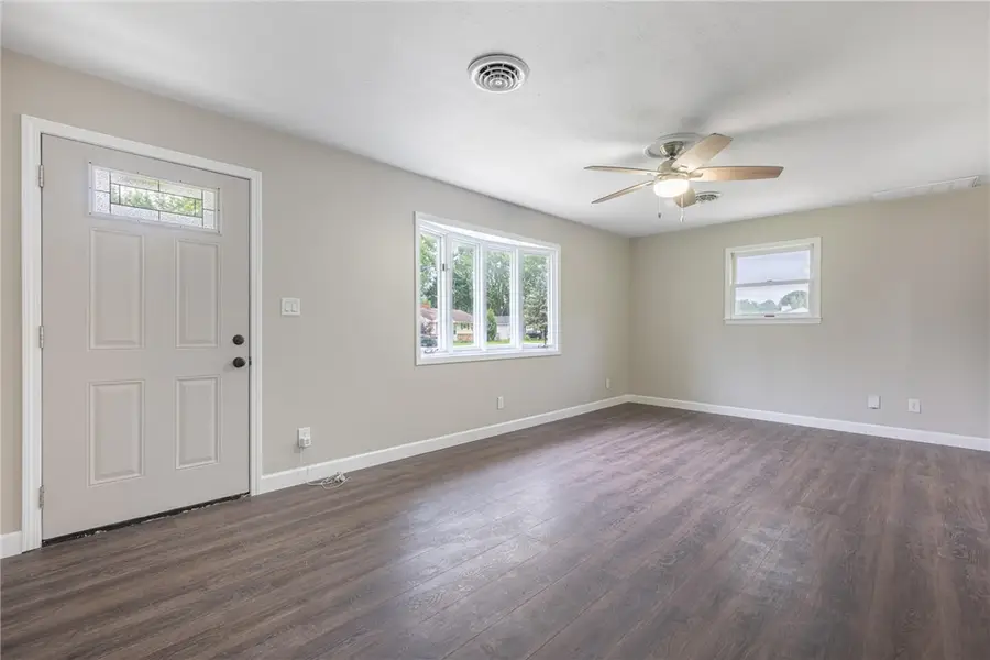 3382 Valley Wood Drive, Dayton, OH 45429 - #3