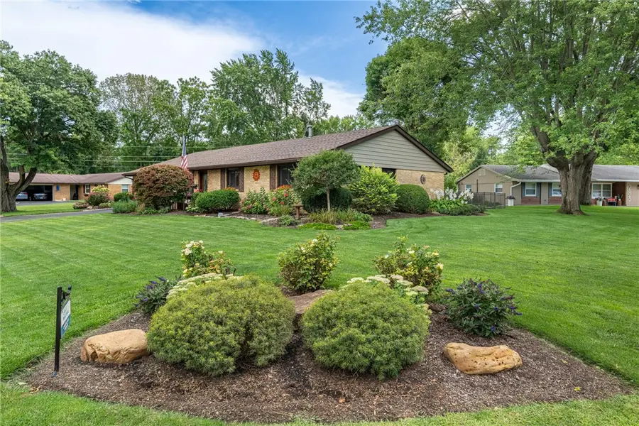 140 Cloverwood Drive, Centerville, OH 45458 - #2