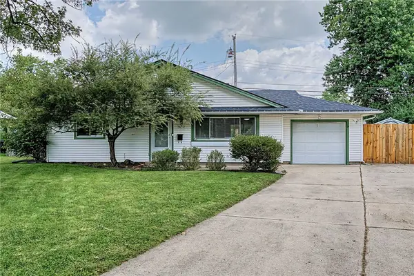 3840 Saranac Circle, Dayton, OH 45429