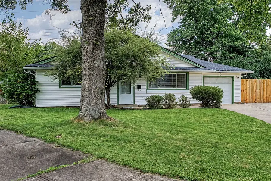 3840 Saranac Circle, Dayton, OH 45429 - #3