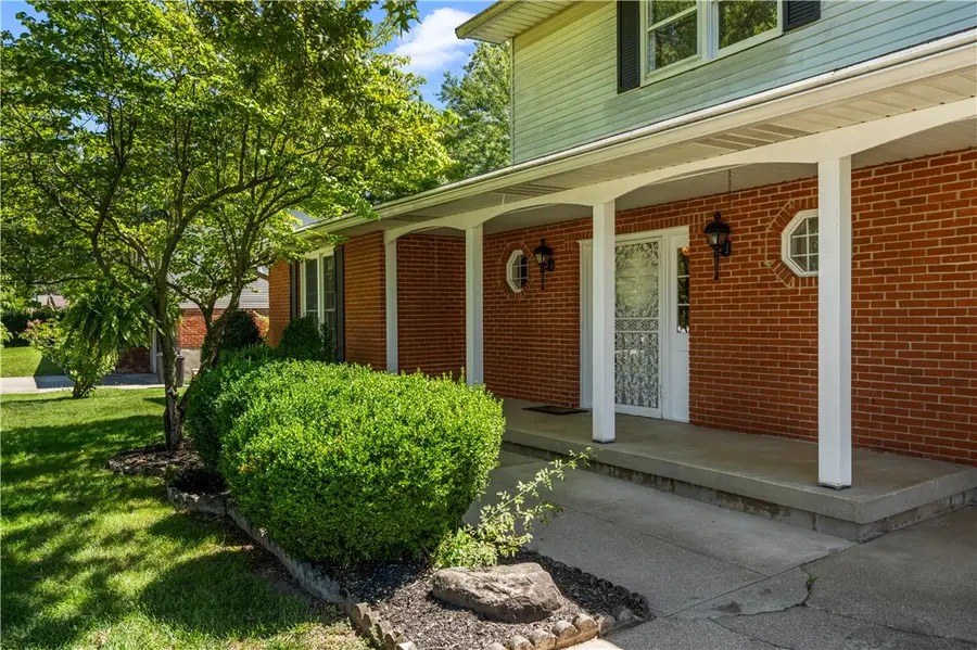 5277 Gabbard Drive, Saint Clair, OH 45067 - #3