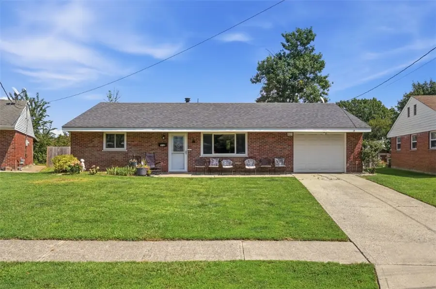 12146 Audie Court, Springdale, OH 45246 - #2