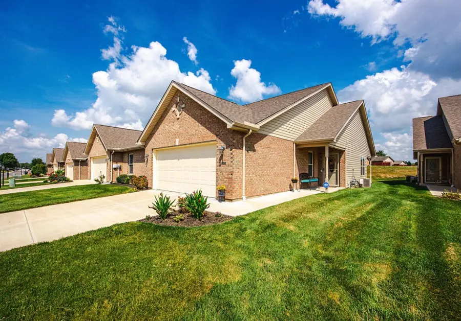 735 Villa Court, Trenton, OH 45067 - #2
