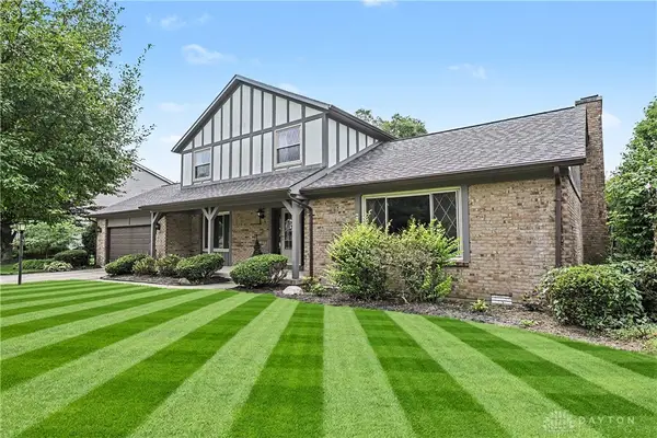 2390 Rockingham Drive, Troy, OH 45373