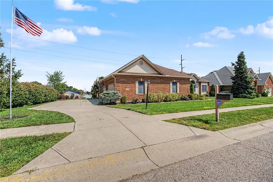 350 Saint Andrews Trail, Miamisburg, OH 45342 - #3
