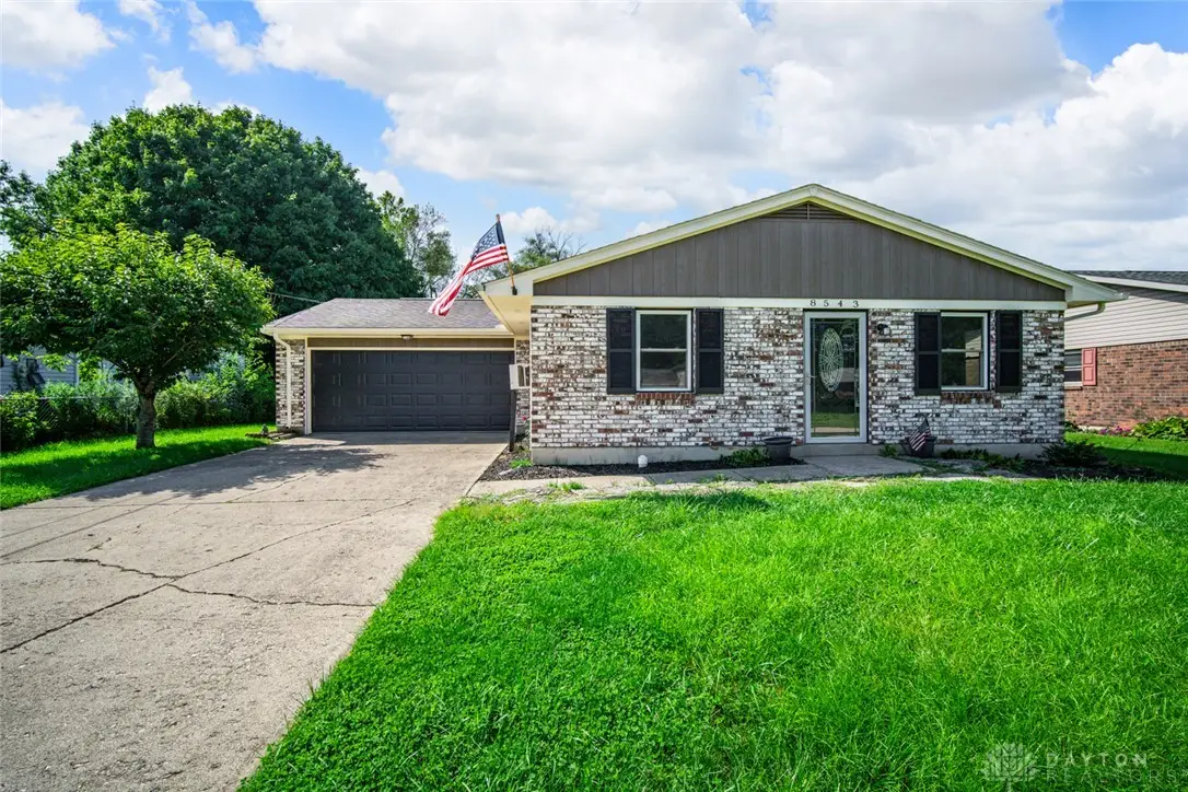 8543 Kingston Drive, Franklin, OH 45005 - #1