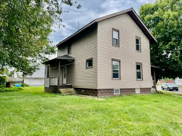 826 N Belmont Avenue, Springfield, OH 45503 - #3