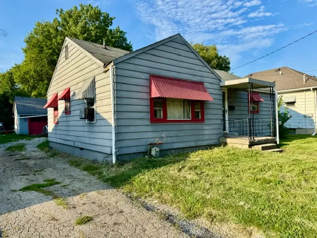 916 Young Street, Piqua, OH 45356 - #1