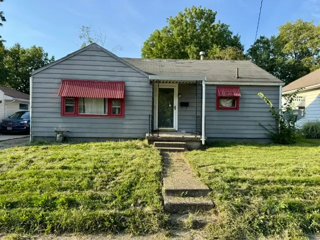 916 Young Street, Piqua, OH 45356 - #2