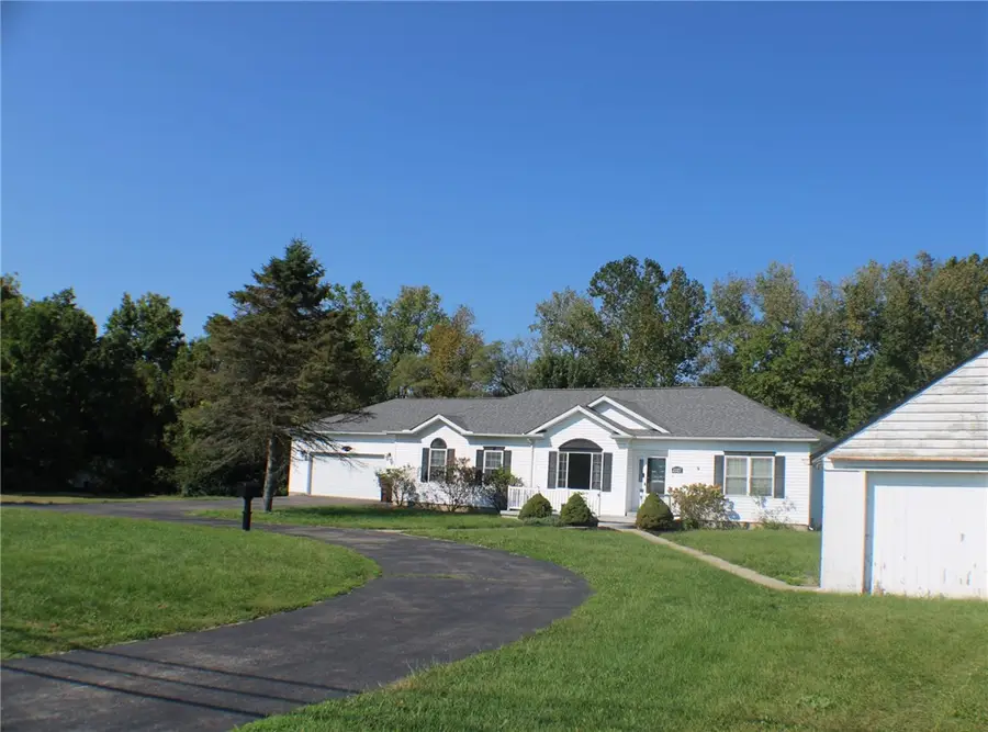 2727 S Medway New Carlisle Road, Medway, OH 45341 - #2