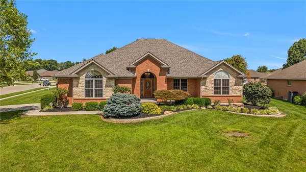 382 Sunset Drive, Carlisle, OH 45005