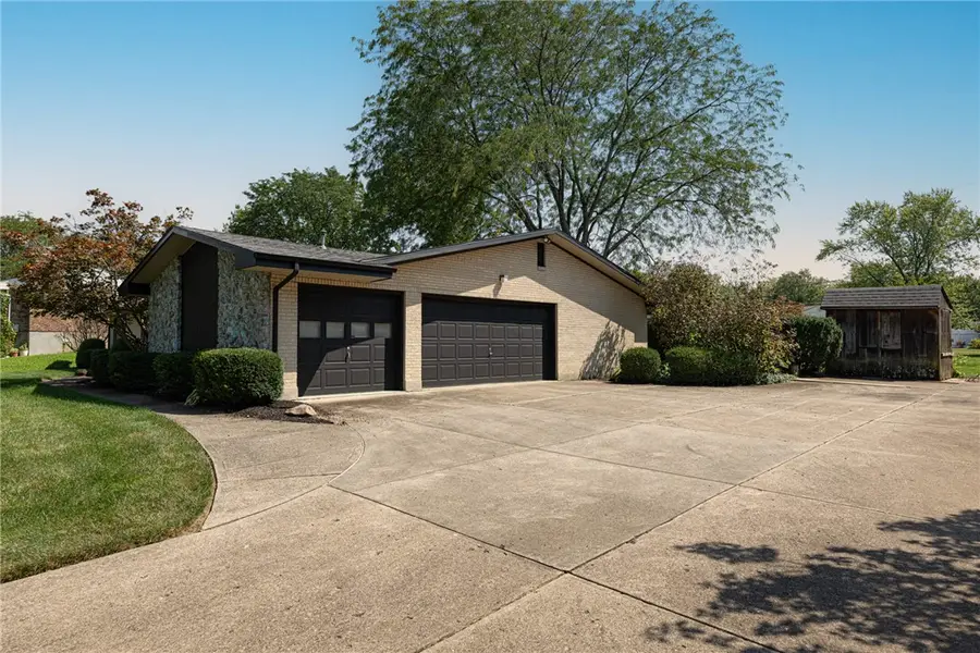 120 Marsha Jeanne Way, Centerville, OH 45458 - #2
