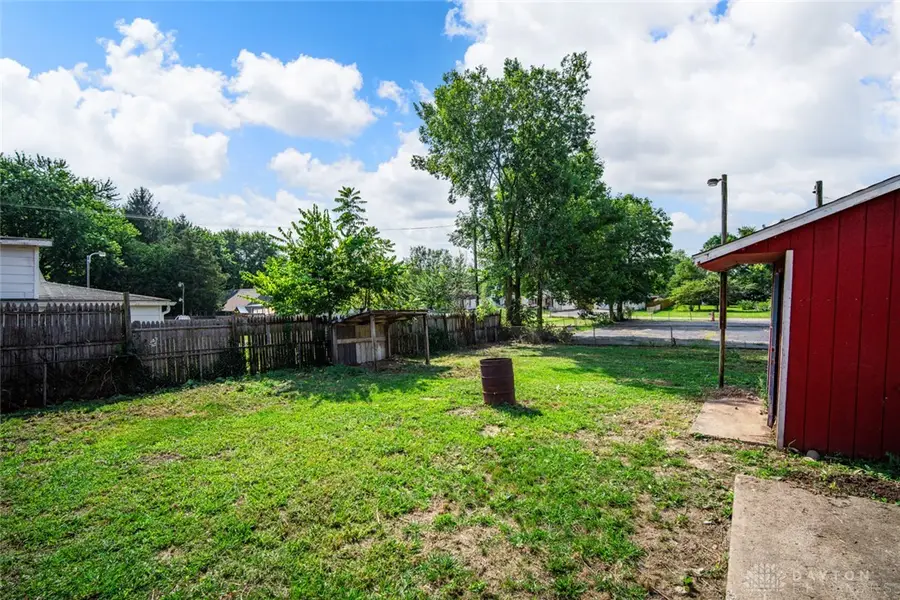 508 Elk Avenue, Springfield, OH 45505 - #3