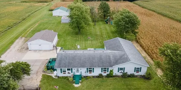 7145 Auld Road, Bradford, OH 45308