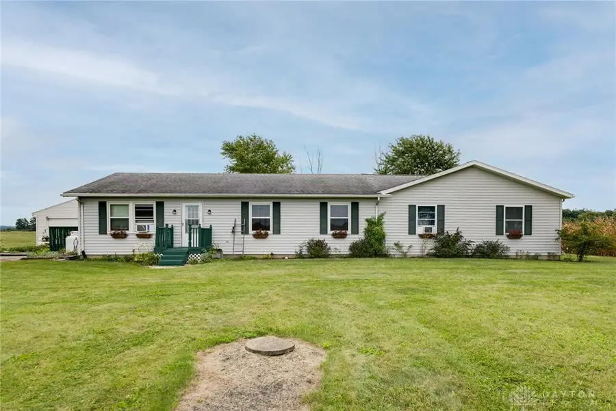 7145 Auld Road, Bradford, OH 45308 - #2