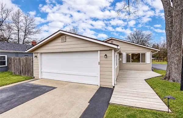 555 East Drive, Dayton, OH 45419