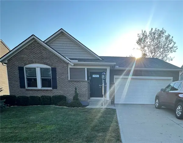 55 Shady Pines Avenue, Springboro, OH 45066