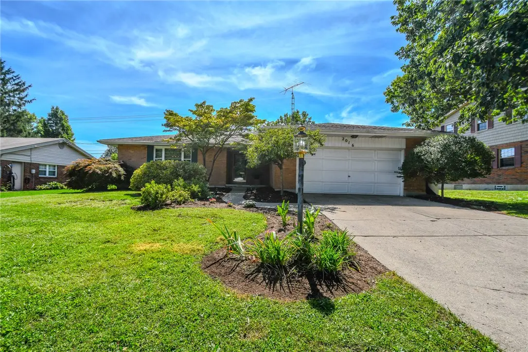 2016 E Oak Tree Drive, Kettering, OH 45440 - #1