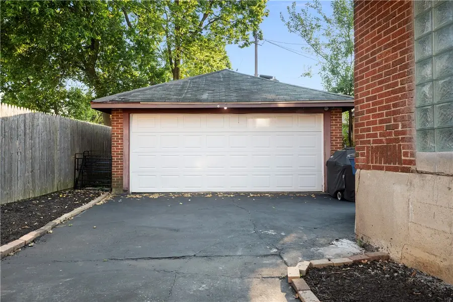 1140 Croyden Drive, Kettering, OH 45420 - #3