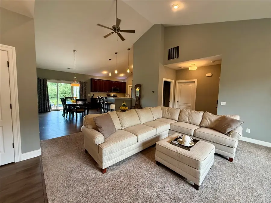 1379 Bourdeaux Way, Centerville, OH 45458 - #3