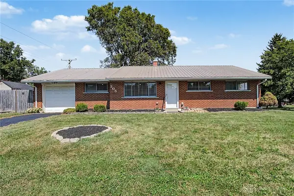 205 Cherry Blossom Place, West Carrollton, OH 45449