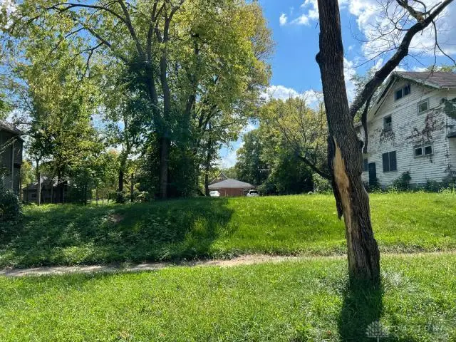 108 Cambridge Avenue, Dayton, OH 45406 - #2