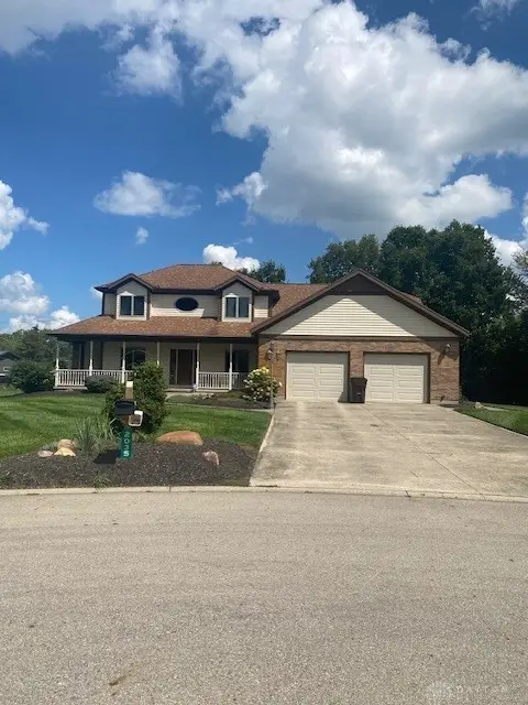 2035 Canterbury Court, Troy, OH 45373