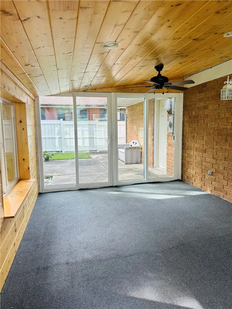 3912 Raymond Drive, Mad River, OH 45323 - #3